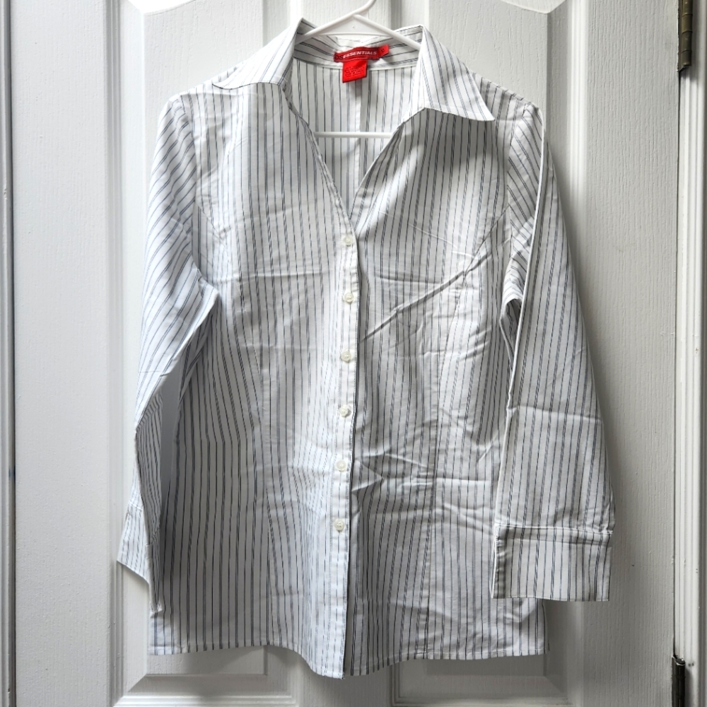 Women's Striped button-down shirt